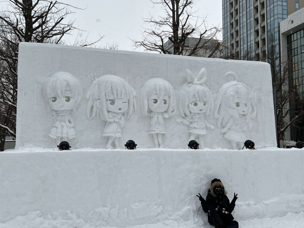 5人の花嫁の雪像